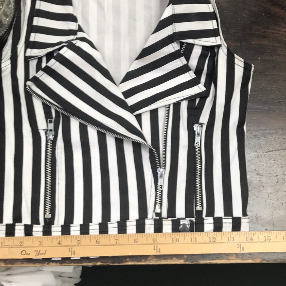 Switchblade stiletto, 2 piece dress, size small - Picture 5 of 7